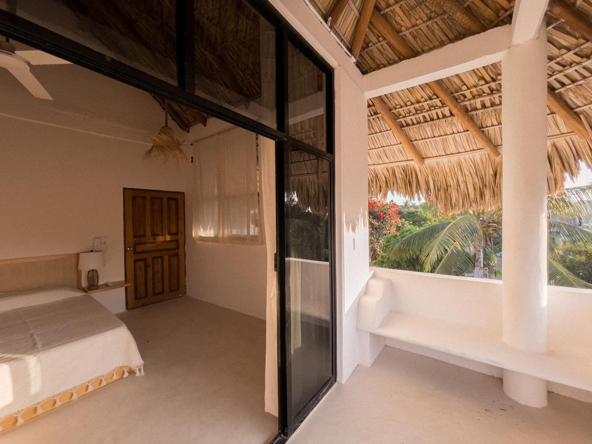 La Punta Rooms Brisas de Zicatela Ngoại thất bức ảnh